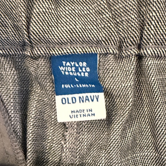 Old Navy Taylor Wide Leg Trouser - Picture 2 of 3